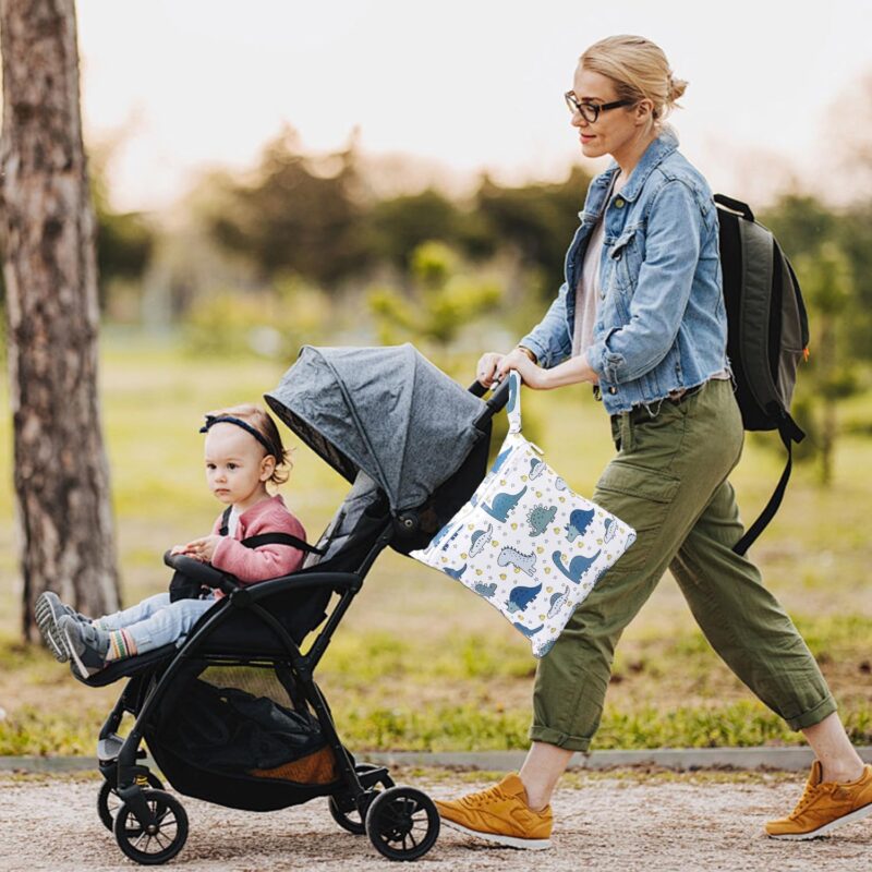 Onperpoe 2 Stück Wetbag Kindergarten Wickeltasche Groß wasserdichte Windeltasche Nasse und Trocken Nasstasche Wiederverwendbare Wet Bag mit Reißverschluss Windelbeutel Dry Bag für Baby Unterwegs – Bild 7
