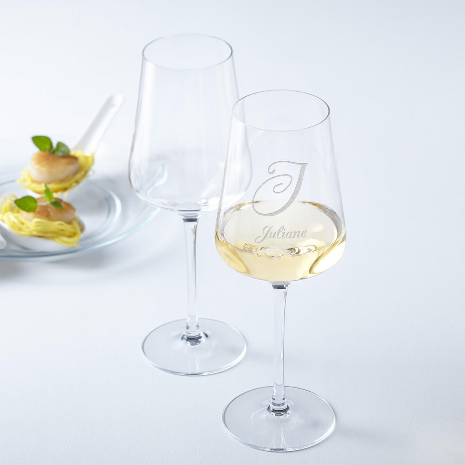 GRAVURZEILE Leonardo Puccini Weinglas mit Gravur - Buchstabe - Personalisiert mit Initial & Name - Geburtstagsgeschenk für Sie & Ihn - Geeignet als Rotweinglas Weißweinglas - Farbe: Puccini – Bild 2
