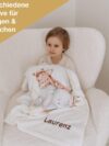 Wolimbo Babydecke mit Namen personalisiert - Motiv Giraffe weiß - Besticktes Geschenk für Mädchen und Junge – Bild 7