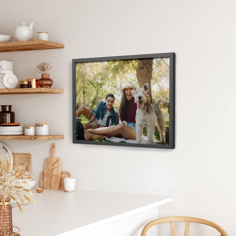 PICANOVA Foto im Rahmen – Personalisierte Leinwand Bilder – Bilderrahmen & Kunstdrucke – Fotoboard und Bilderrahmen Dein Foto als Fotodruck Bild – Personalisiertes Foto Geschenk – 40x30cm – Bild 2